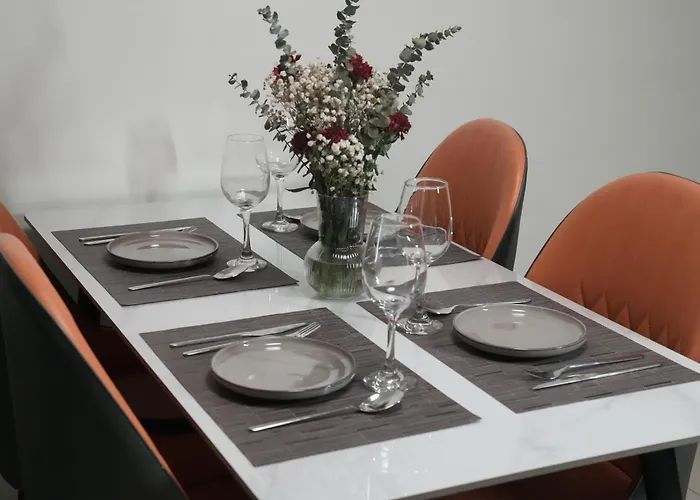 Aparthotel Elarin Staycation