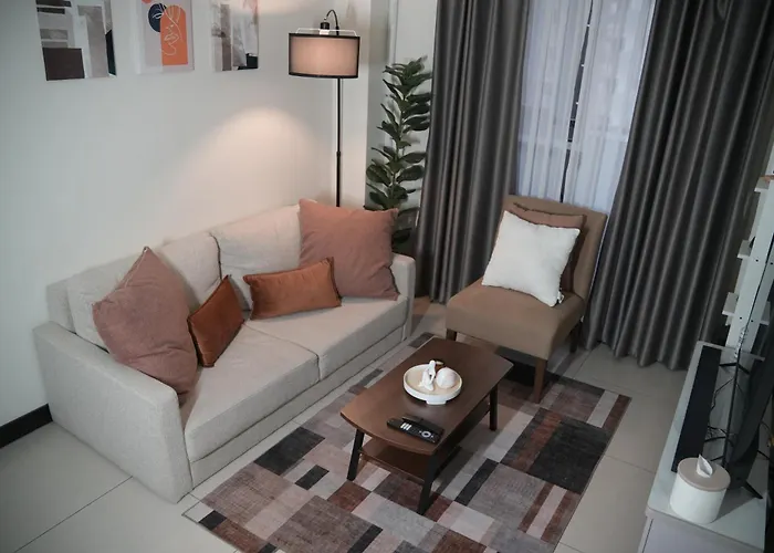 Elarin Staycation