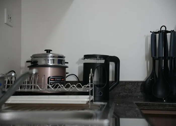Elarin Staycation Aparthotel
