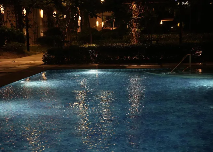 Aparthotel Elarin Staycation